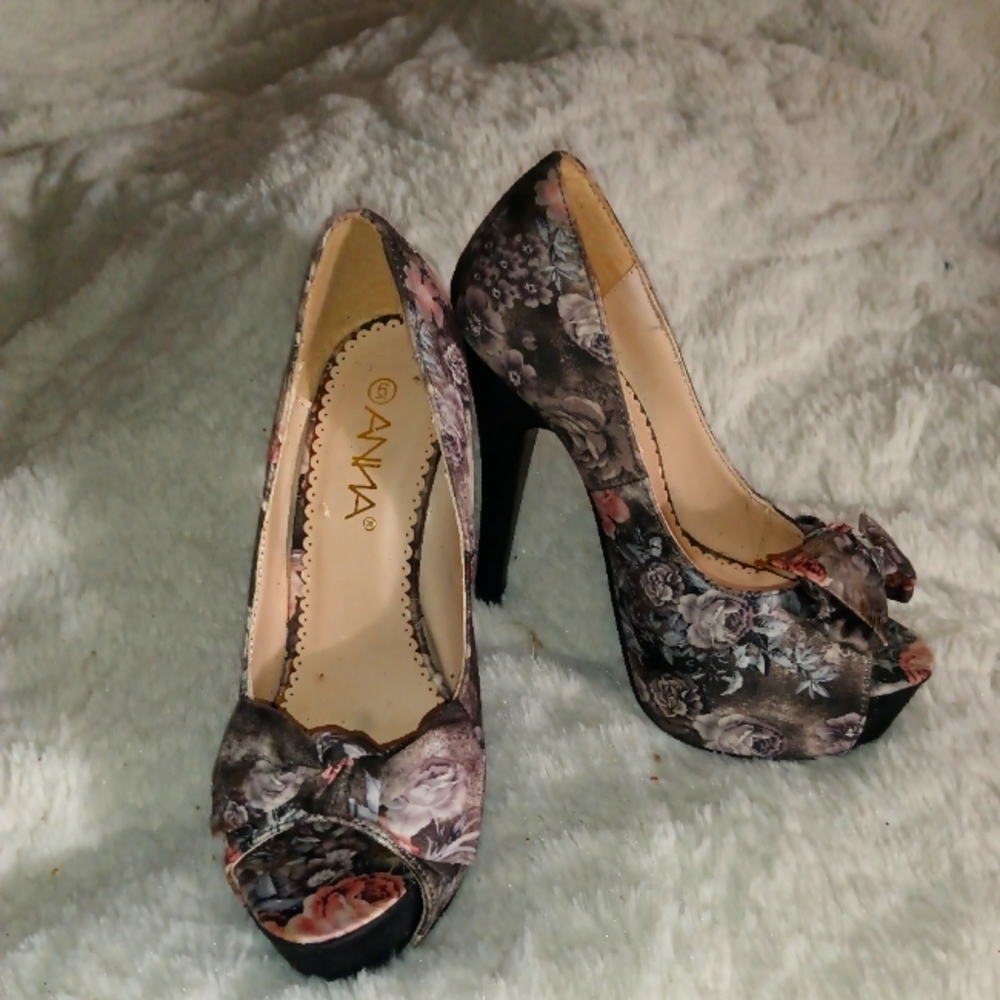 Anna High Heel Platform Heels, Size 6